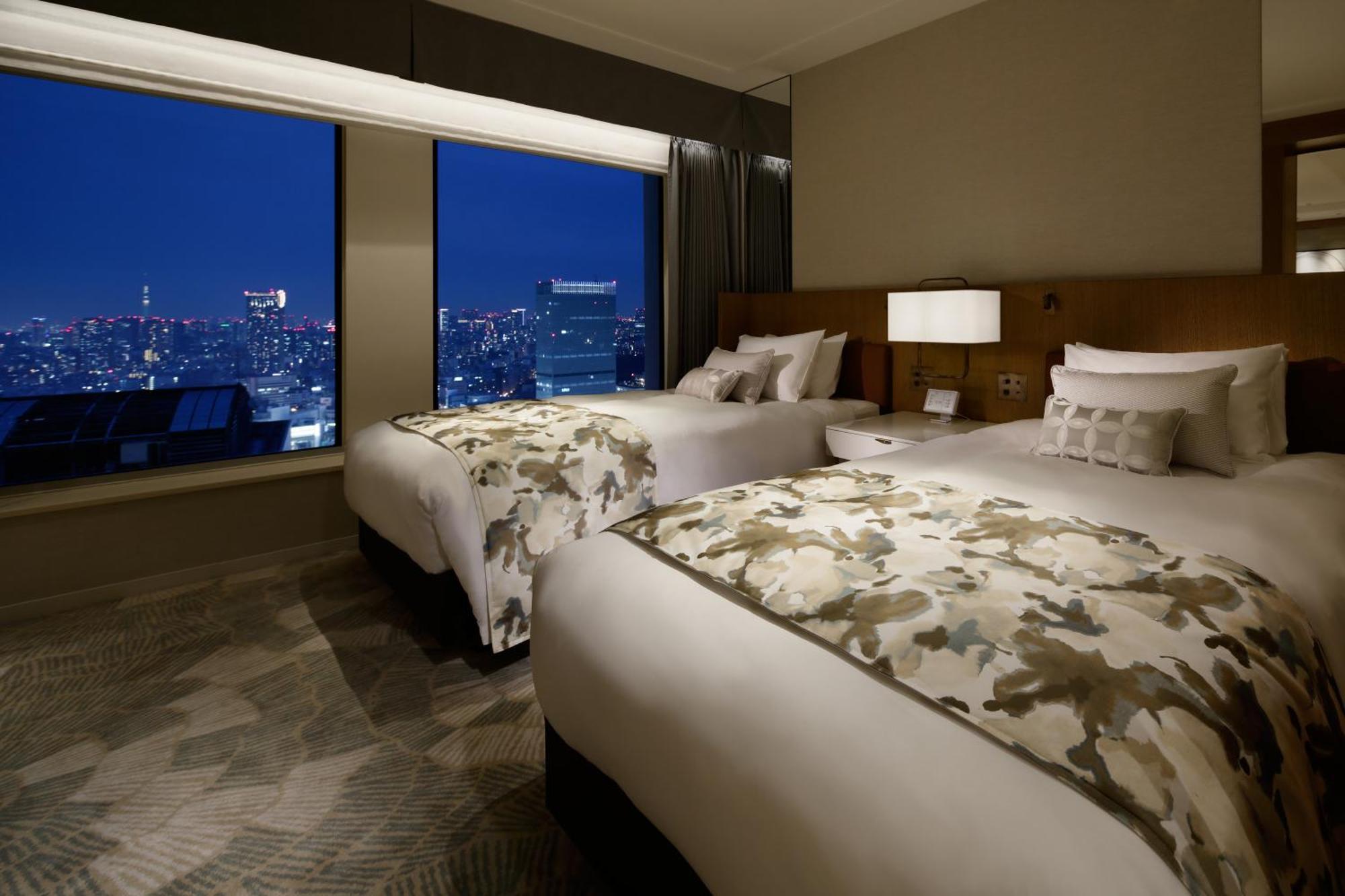 Keio Plaza Hotel Tokyo — Fotos 1
